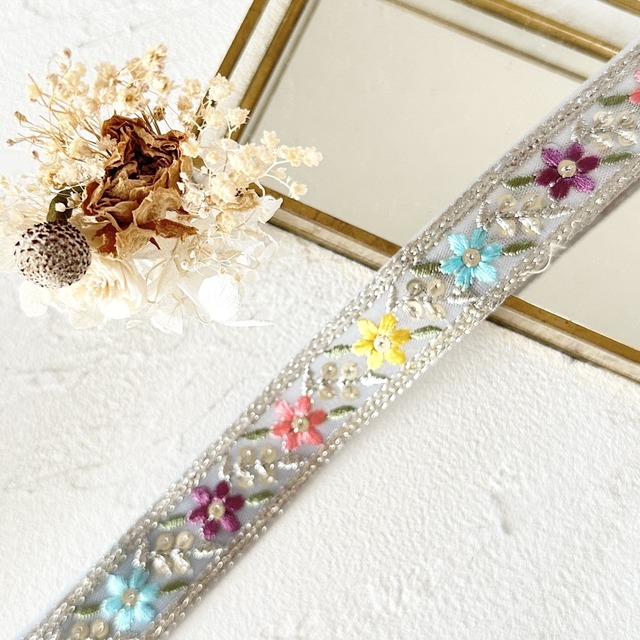 1ロール　クラシックミラージュ　[サックスグレープ]　インド刺繍リボン 3303-1R