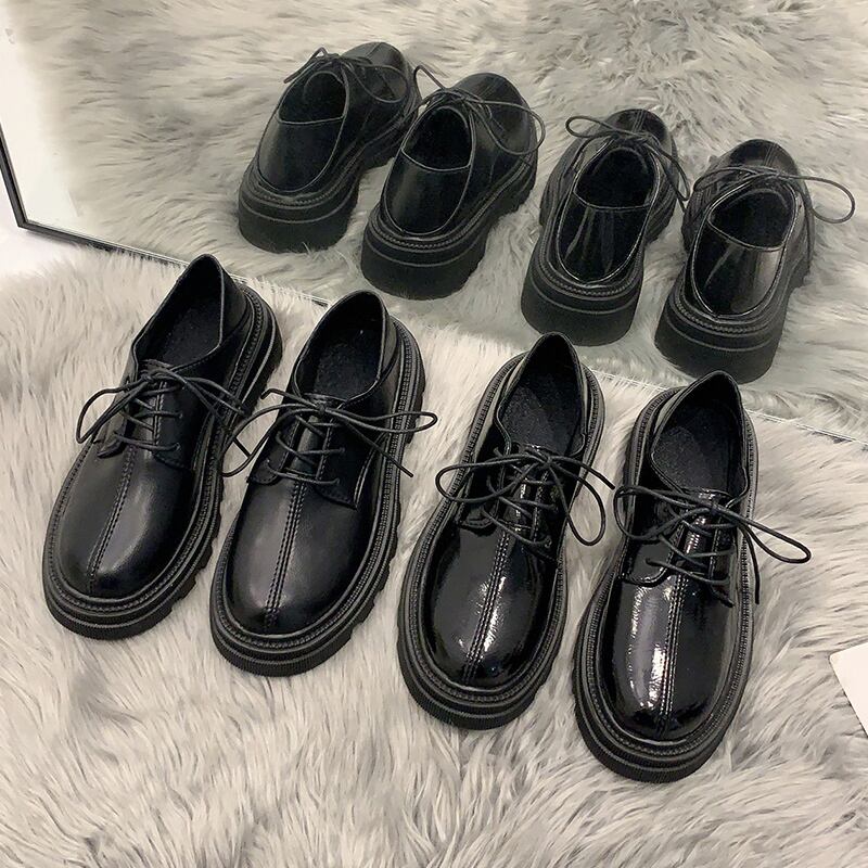 レザースタイルスプリングカジュアルレッドブラックシングル 靴 シューズ 春物 部族の婦人靴58940422467