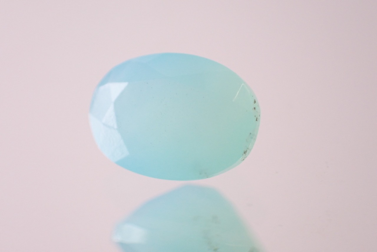 ブルーオパール　0.70ct　[D3-236]