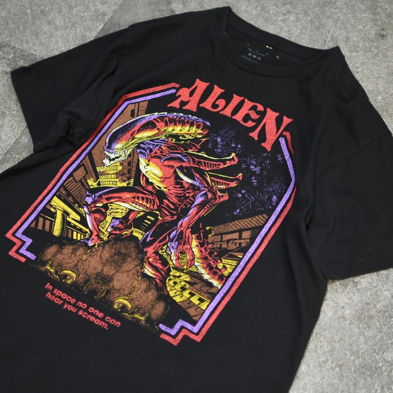 ALIEN print tee