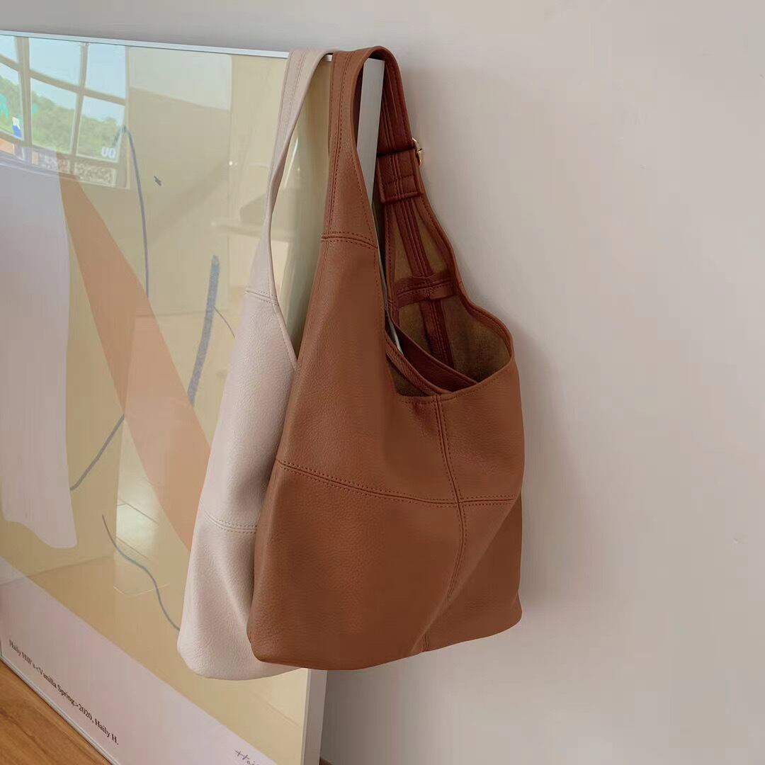 シンプルトートバッグ