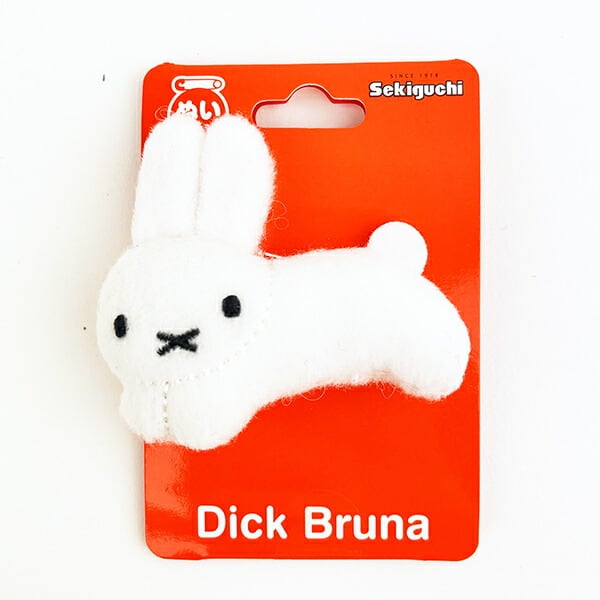 ディズニーランド カリブの海賊 鍵犬 ぬいぐるみバッジ　ぬいば　犬 TDL 東京ディズニーランド カリブの海賊 鍵を咥えた犬 ぬいぐるみ