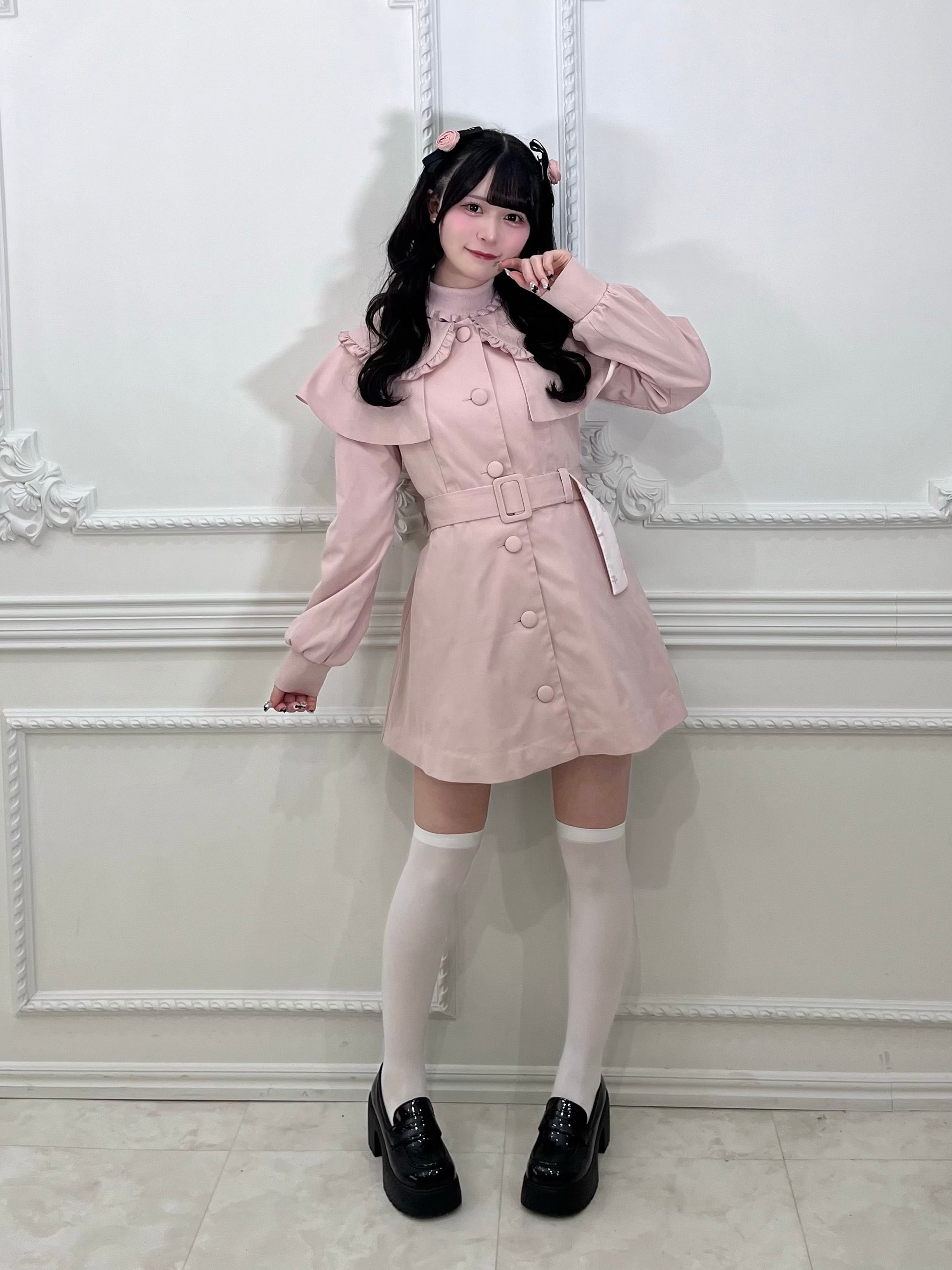 きゃぴきゃぴケープトレンチコート