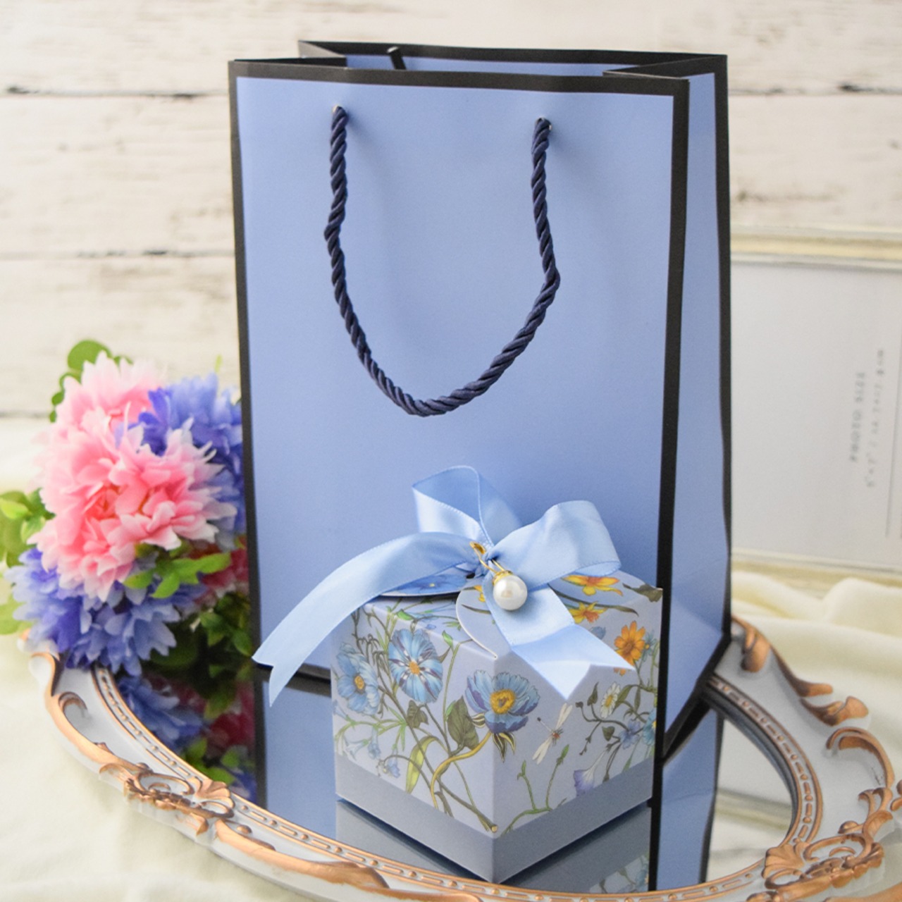 ラッピングセット（スカイブルー花柄BOX・巾着袋付き）包装セット