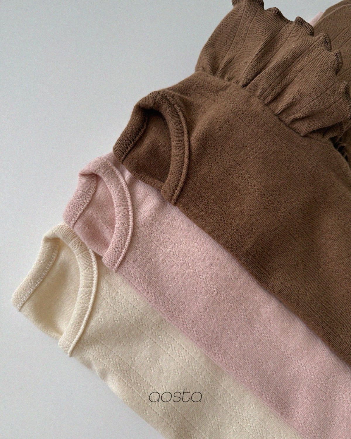 送料無料【予約】/ エンゼルフリルTシャツ / aosta