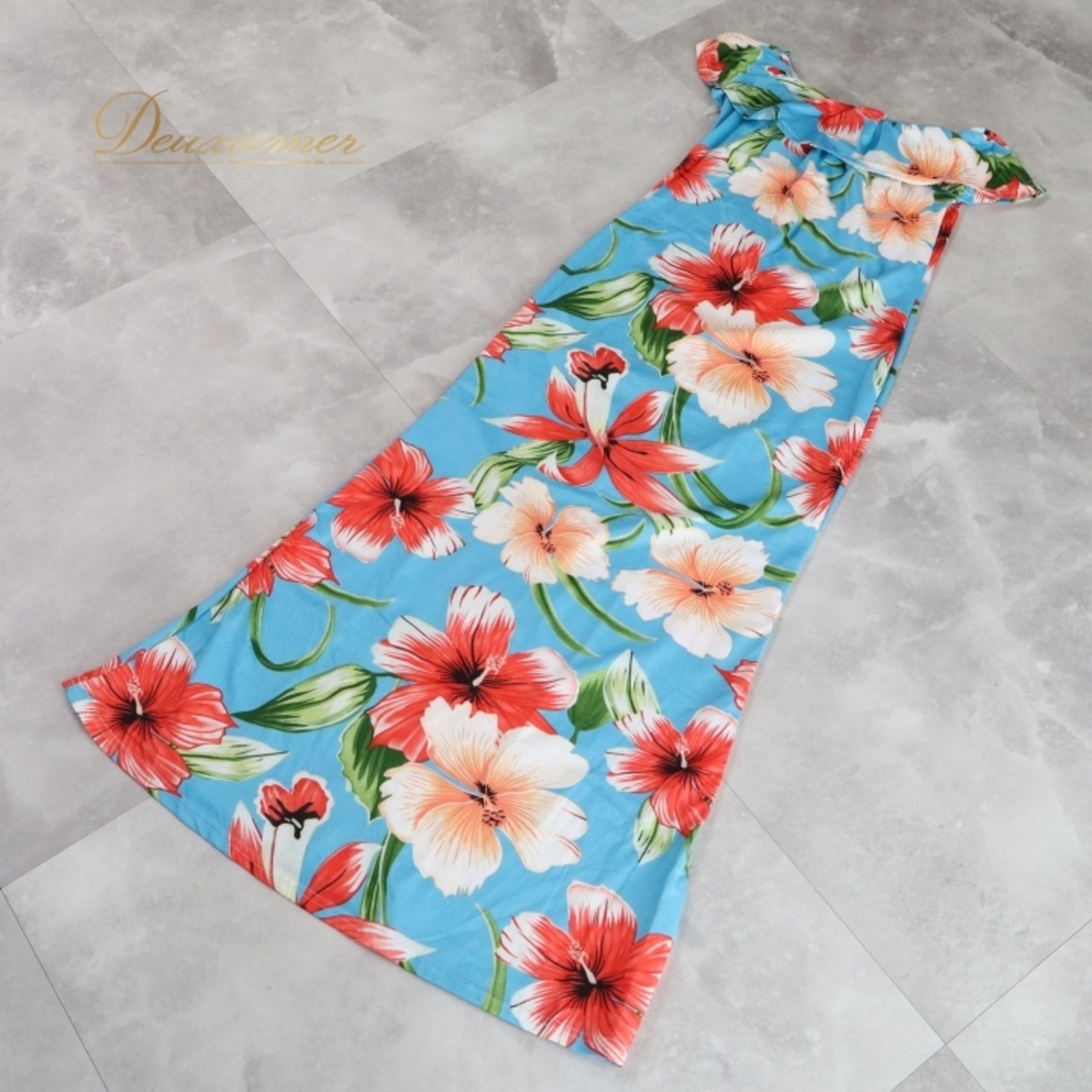 フラダンス 衣装 ワンピース ドレス ブルー系 ハイビスカス柄 ハワイアンプリント アロハ フラ ダンス レッスン 練習 フリル 水色 花柄 植物柄 華やか 鮮やか かわいい おしゃれ さわやか 上品 大人 大人っぽい レッド系 ホワイト系 グリーン系 オレンジ系 フラダンス用ドレス サマーウェア リゾートスタイル エレガント ドレスアップ 女性用 大人用 ロングドレス 軽やか 柄物 可愛いデザイン