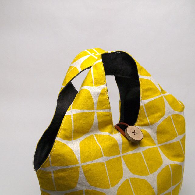 「otomo」 ちょっとそこまでのおともに　ミニサイズバッグ　[黄色]