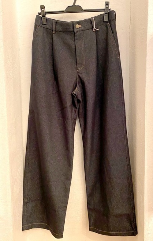 Denim Curve Silhouette Pants　Black