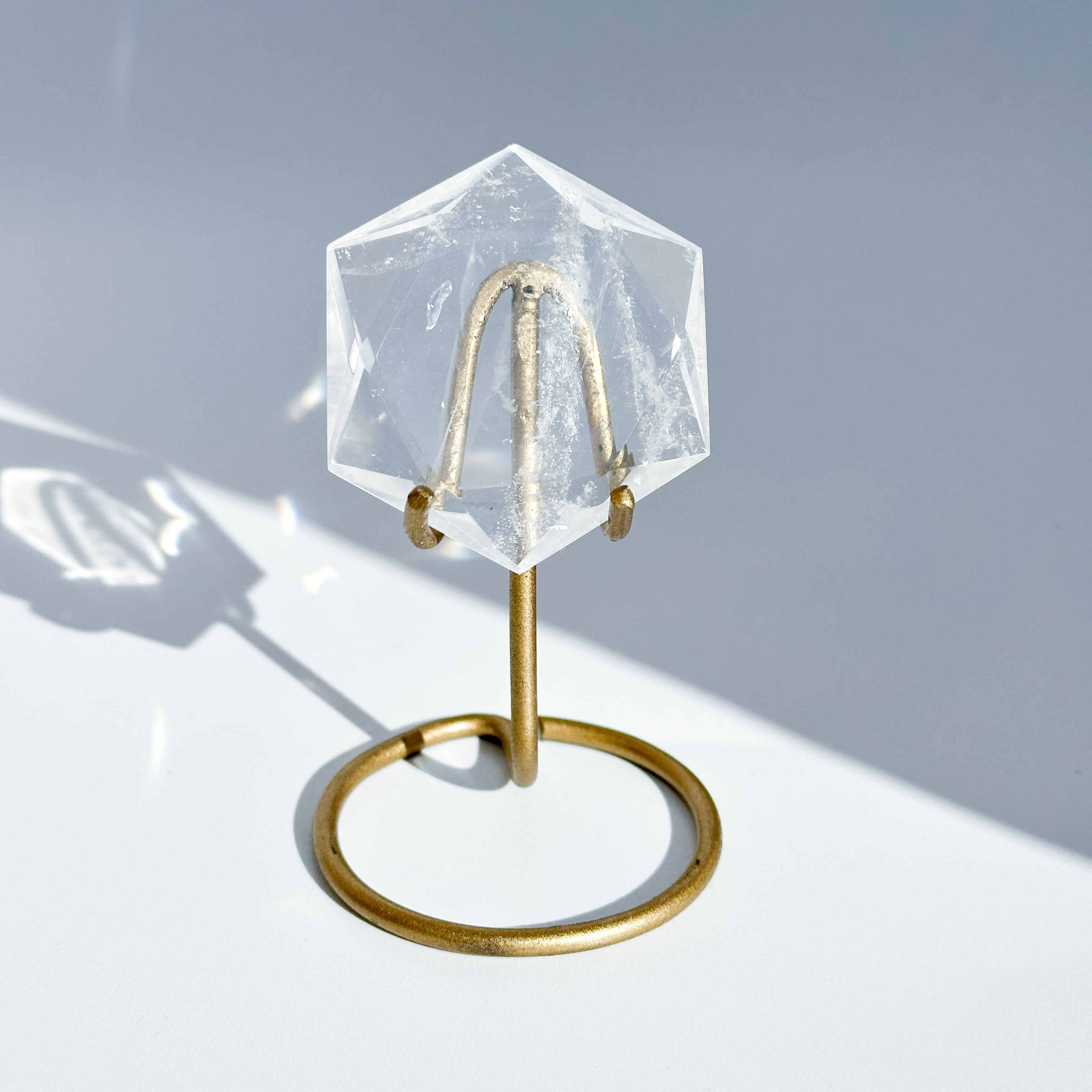 台座付き【高品質】ミナスジェライス産ヘキサグラム×ヘキサゴン(神聖幾何学)クリアクォーツ 六芒星カット31◇Clear Quartz hexagram◇天然石・鉱物・パワーストーン