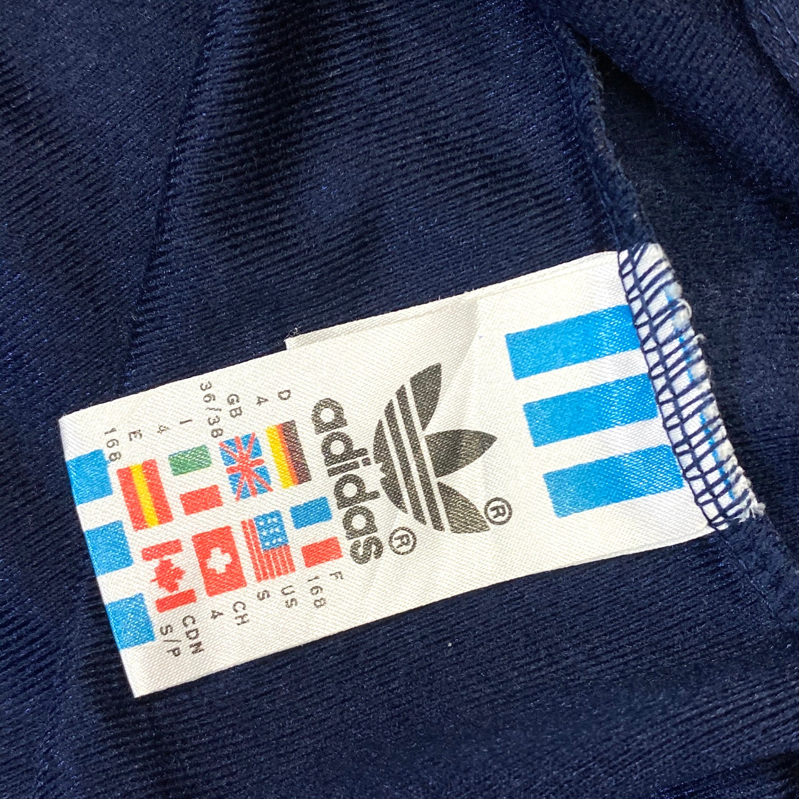 90年代 90s 銀タグ Adidas アディダス トラックジャケット メンズs M相当 ジャージ トラックジャケット Sa Cave 古着屋 公式 古着通販サイト