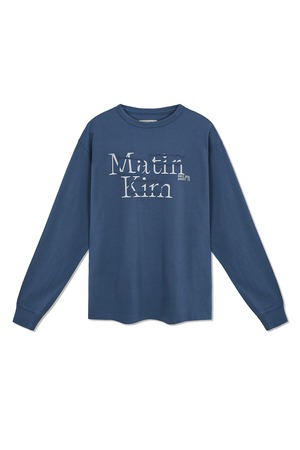 [Matin Kim] PATCH GRAPHIC LONG SLEEVE TOP IN SMOKE BLUE 正規品 韓国ブランド 韓国通販 韓国代行 韓国ファッション マーティンキム matinkim 日本 店舗