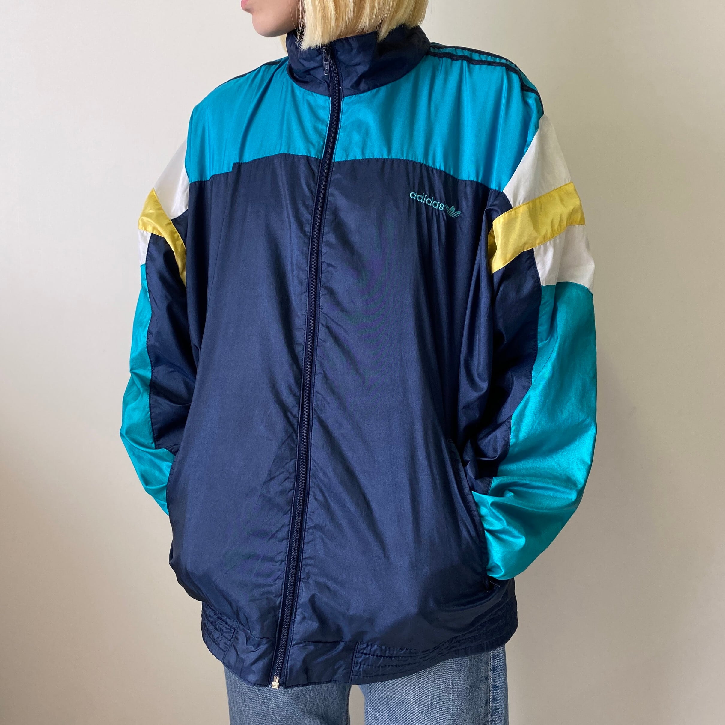 幸服屋アイテム一覧80s adidas アディダス  銀タグ  ナイロンジャケット マルチカラー