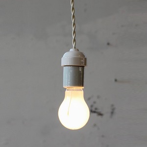 Socket Lamp Wh Mini｜白磁ソケット