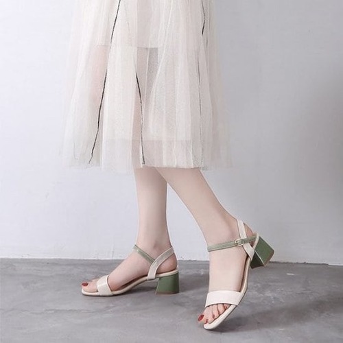 サンダル レディース パンプス アンクルストラップ バックバンド オープントゥ ローヒール 太ヒール 無地 サンダル 大人可愛い こなれ感 きれいめ  普段使い 通勤 5cm　