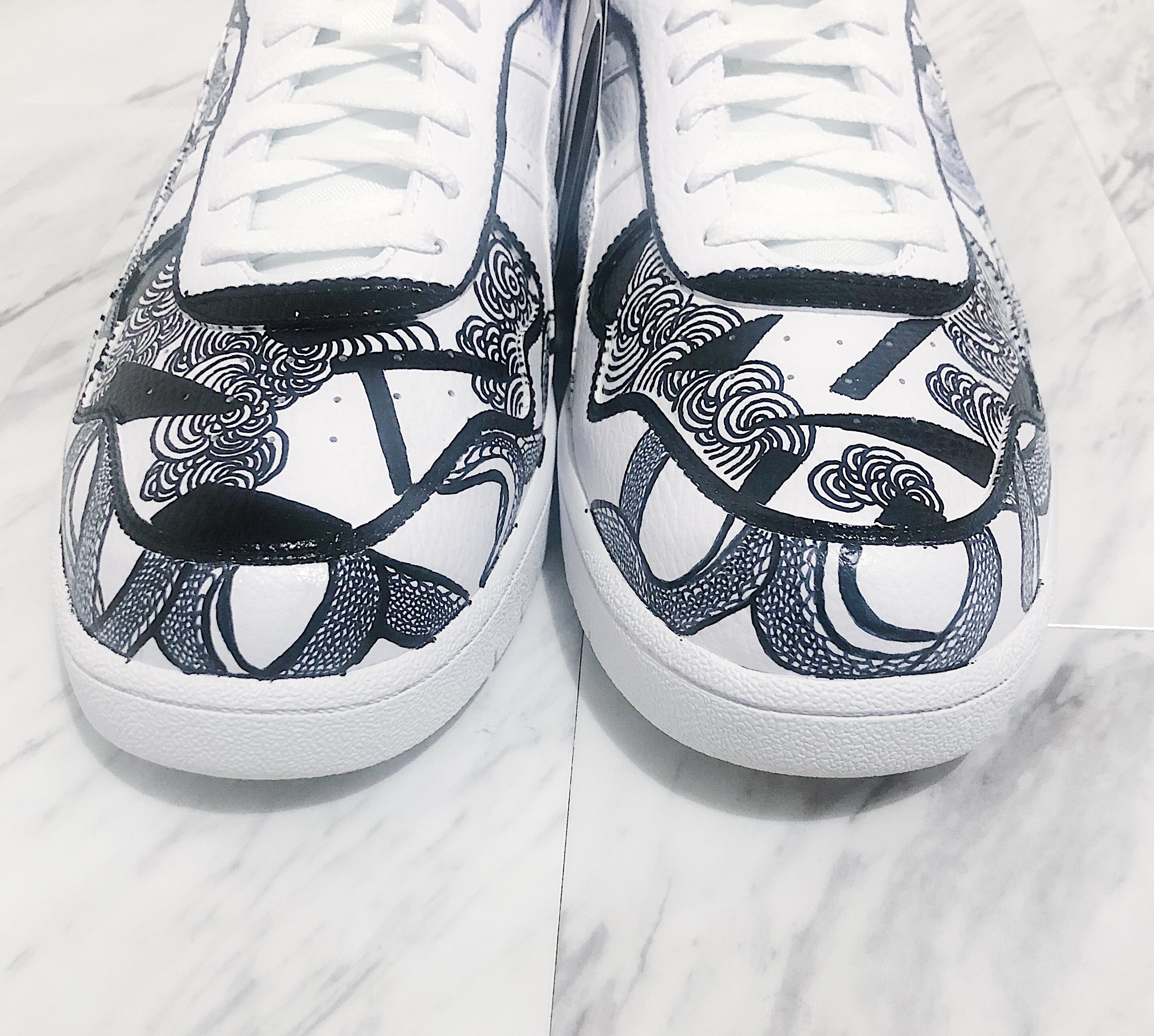 ART SNEAKER “猛毒”