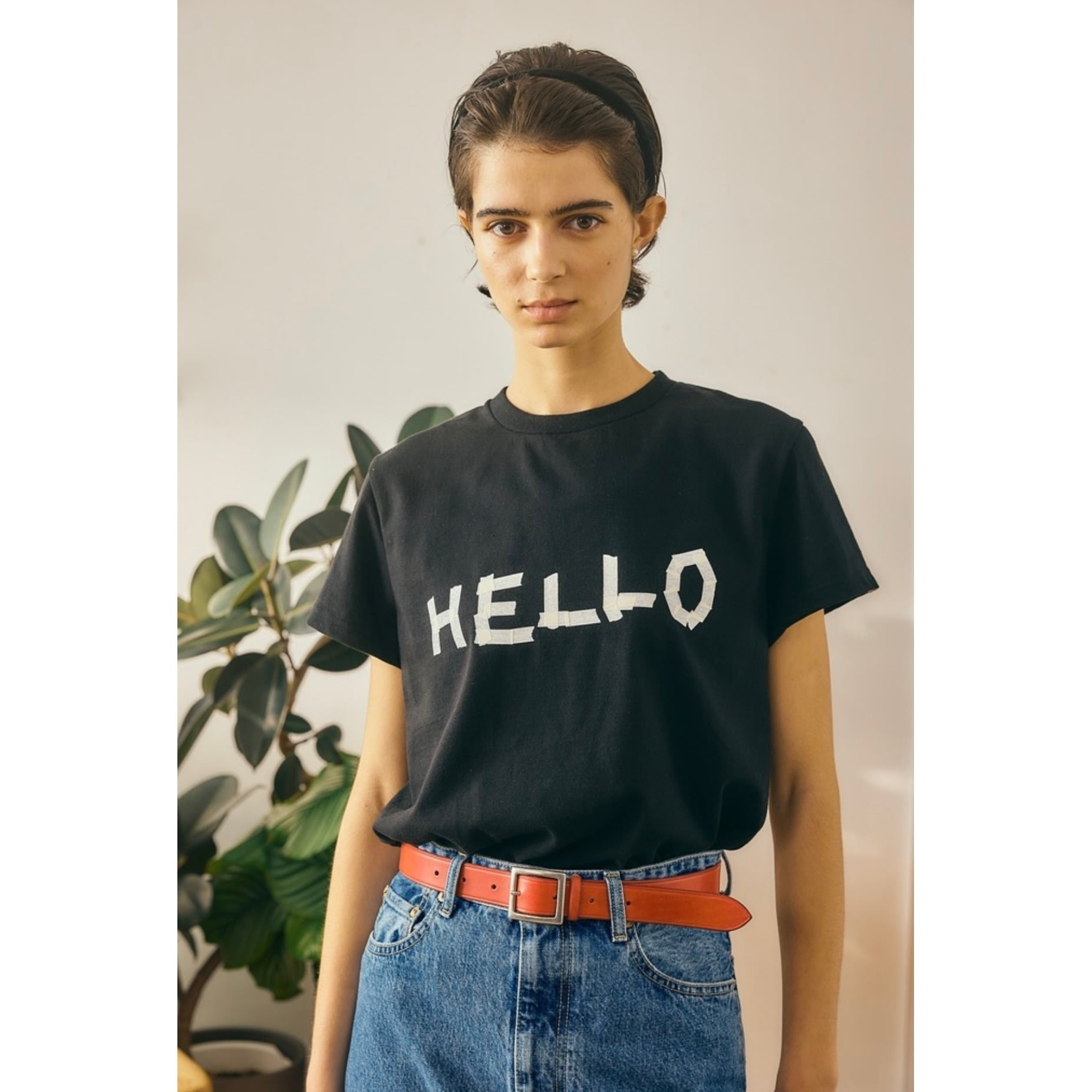 Oblada tape print tee オブラダ　hello Oblada TAPE PRINT TEE | 1F Store