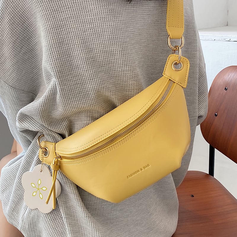 バッグ レディース カバン 鞄 メッセンジャーバッグ かばん かわいい 可愛い シンプル カジュアル おしゃれ お洒落 オシャレ ラフ ラブリー キュート イエロー ホワイト ブラック チャック 春 夏 秋 冬 オールシーズン 誕生日 送料無料 ランチ クリスマス バレンタイン 10代 20代 30代 40代 50代 ママ 学生 大学生 デート お出かけ ショッピング 買い物 公園 女子会 お泊まり 休日 アウトドア イベント リゾート 旅行 普段使い 双子 お揃い ファッション コーデ スタイル モテ