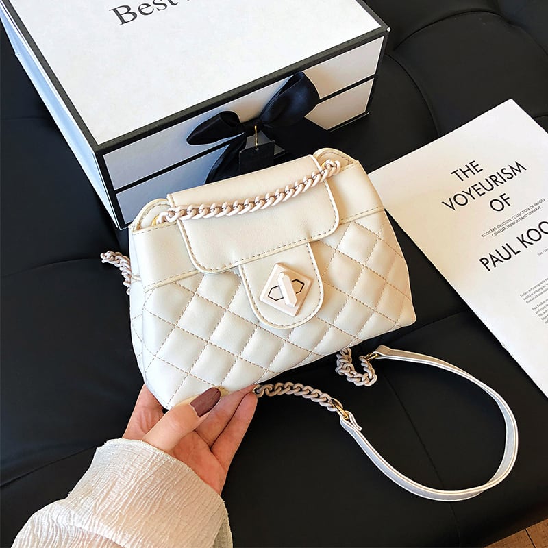 ネット赤い小さなバッグ女性のバッグ2020夏の新しい波の気質野生のダイヤモンドチェーンバッグファッションショルダーメッセンジャーバッグ Tiancai_Wing_Bag3827991