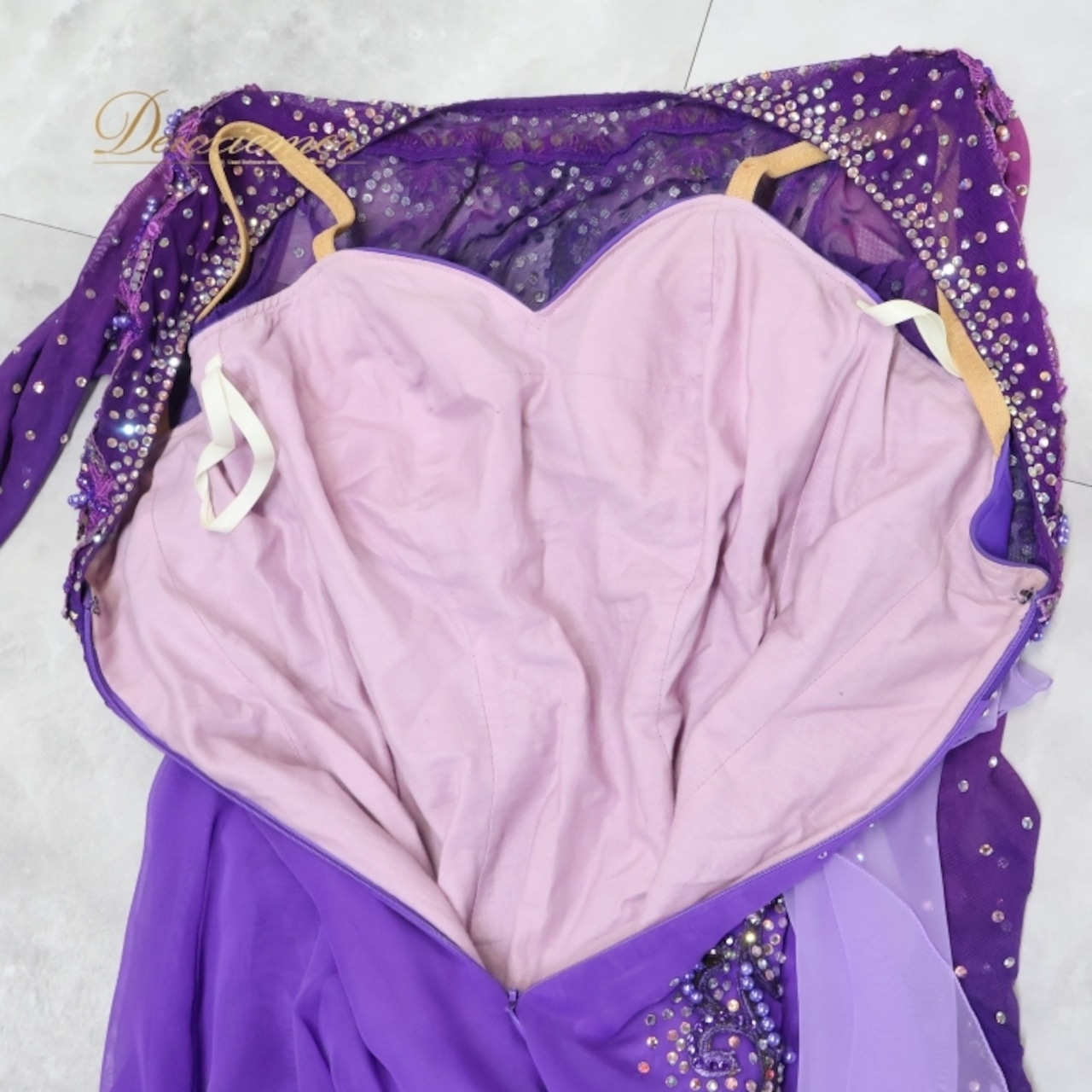 社交ダンス 衣装 スタンダードドレス ワンピース ドレス スタンダード 紫 フロート レース デモ 競技 ダンス パーティ 発表会 パープル系 エレガント 上品 おしゃれ フェミニン ステージ衣装 パーティー用 ダンスパフォーマンス