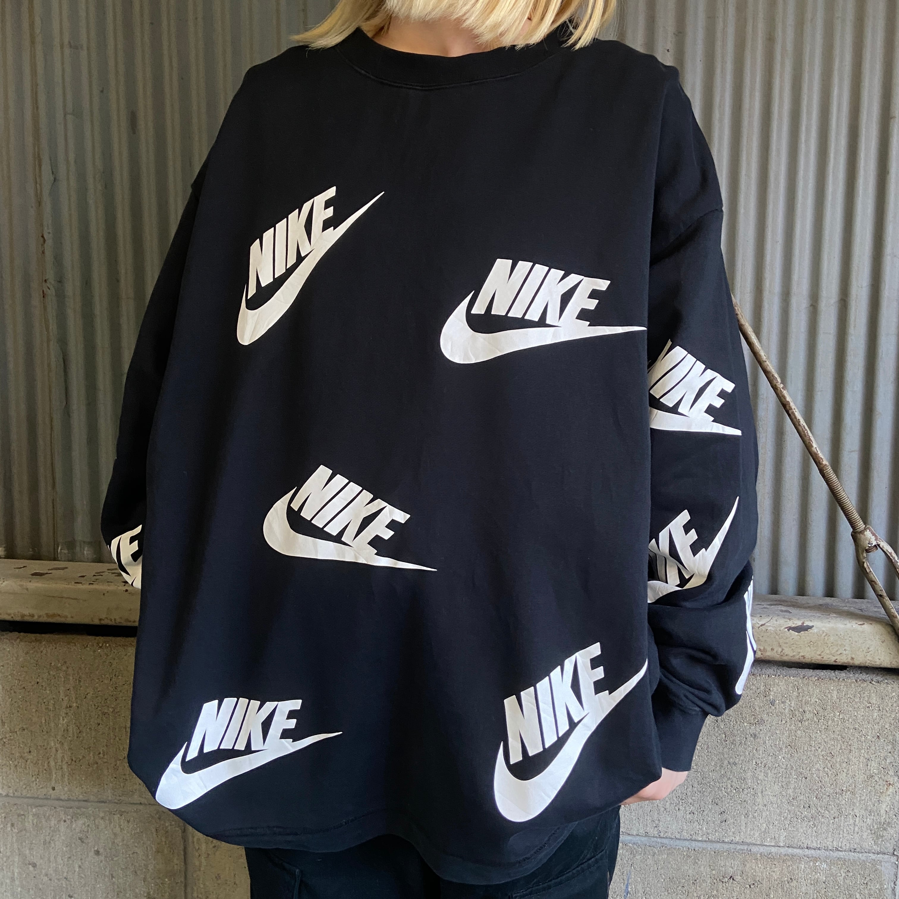 NIKE ナイキ スウォッシュ ロゴプリント 総柄 スウェット メンズXL 