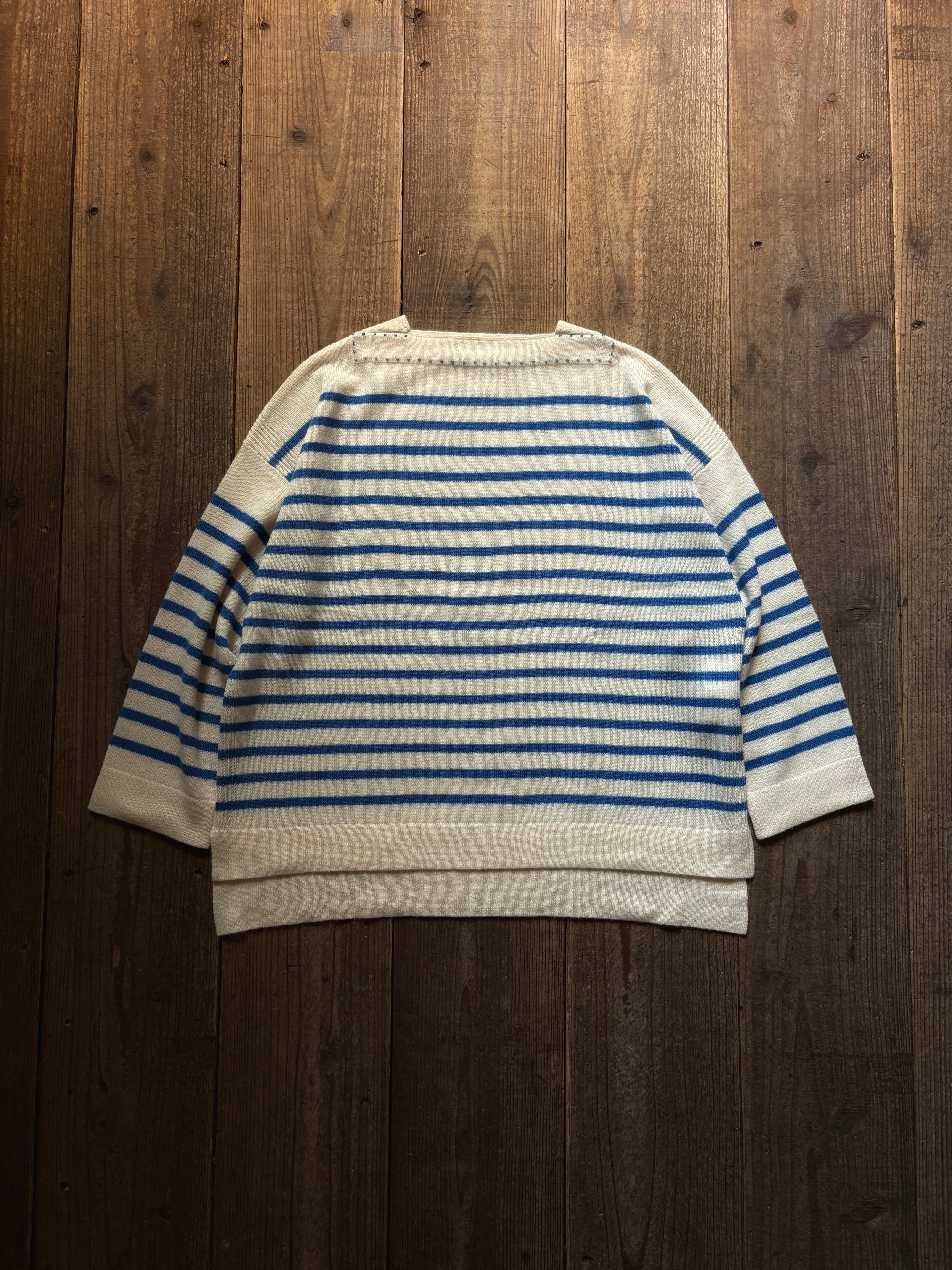 TOWAVASE Basque pullover boat neck ivory × red | TALE COCOON