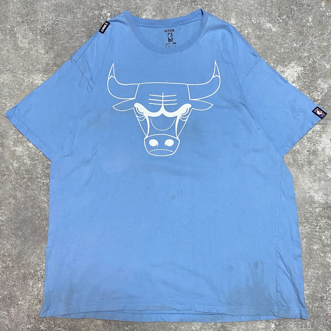 シカゴ・ブルズ チームロゴ オーバーサイズ Tシャツ UNK | 【公式】am3