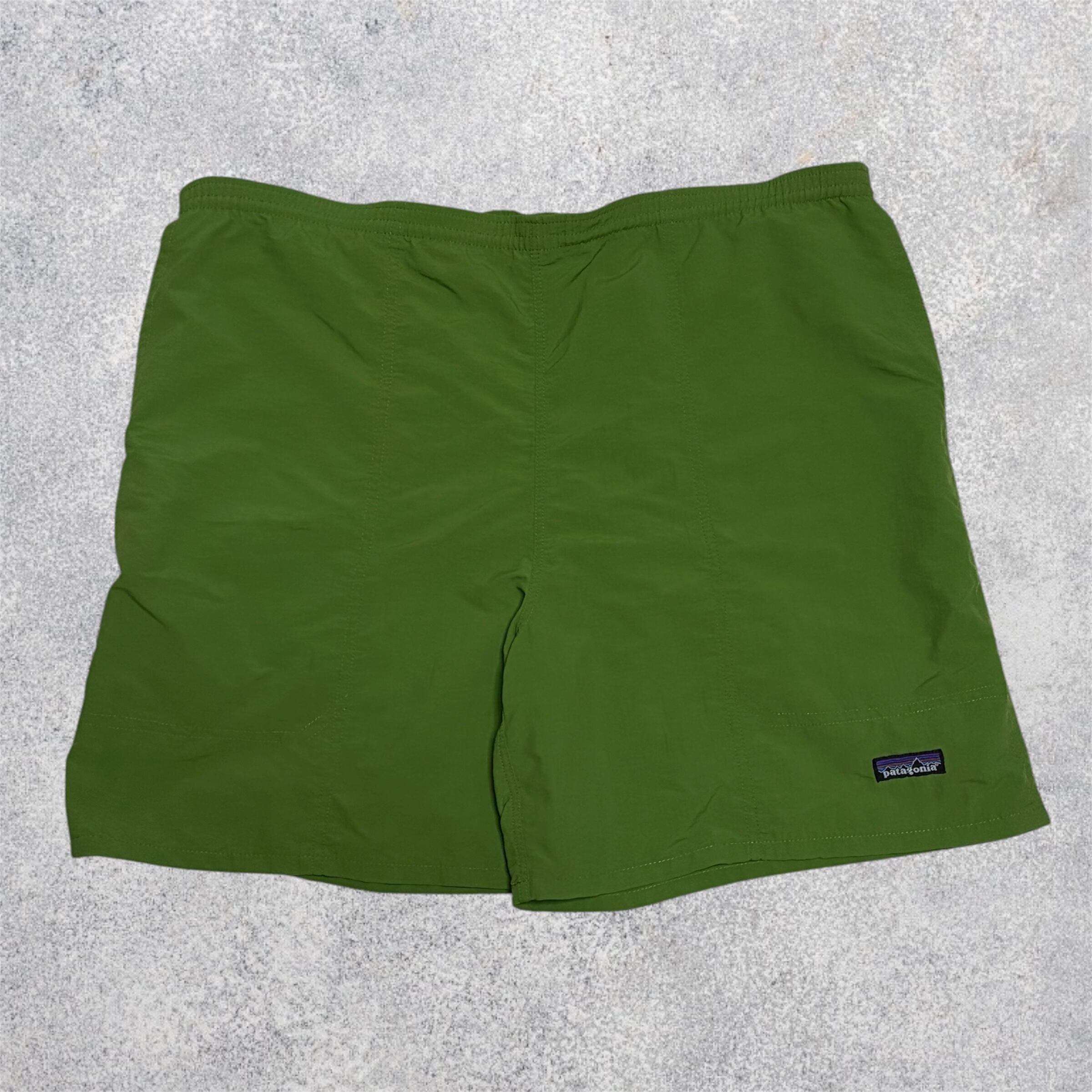 希少 00s Patagonia バギーズショーツ グリーン ワイド バギー 00s Patagonia バギーズショーツ グリーン ワイド バギー | TERRY USED