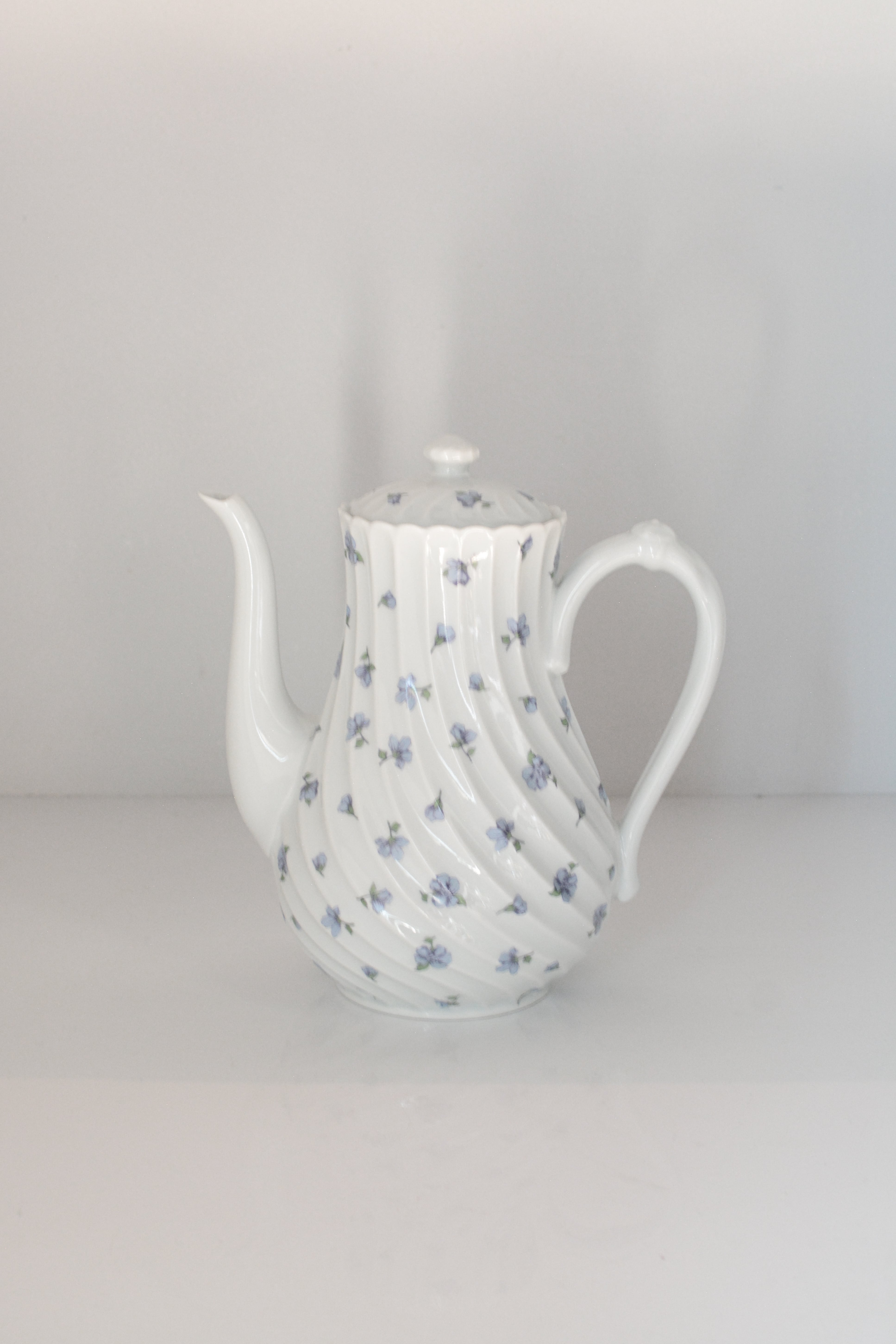 vintage pot Limoges Petite Fleur