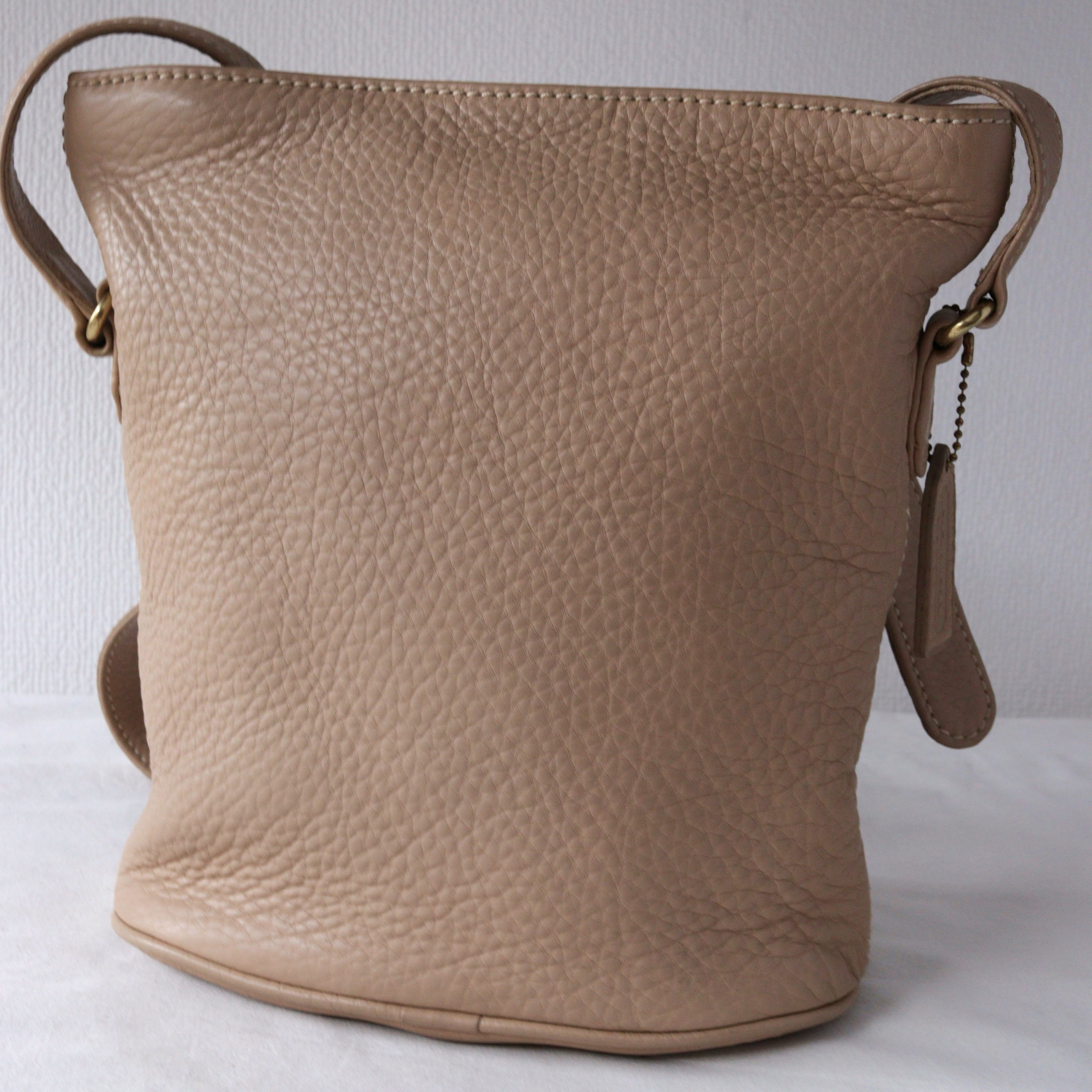 RARE VINTAGE COACH (OLD COACH オールドコーチ) SONOMA SMALL BUCKET