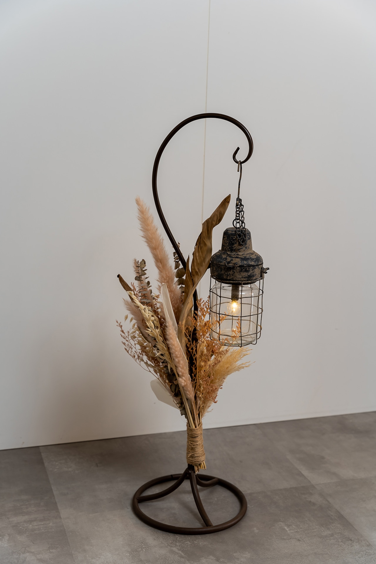 アレカヤシ・ソフトストーベ / 置き型ドライフラワーシャンデリア / 品番 s2_11 / 照明・インテリア