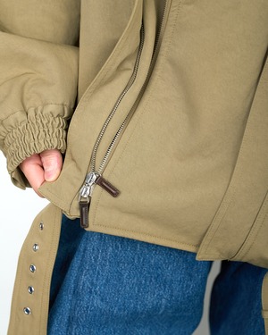 HED MAYNER "HIGH NECK ZIP UP BLOUSON 〔KHAKI〕"