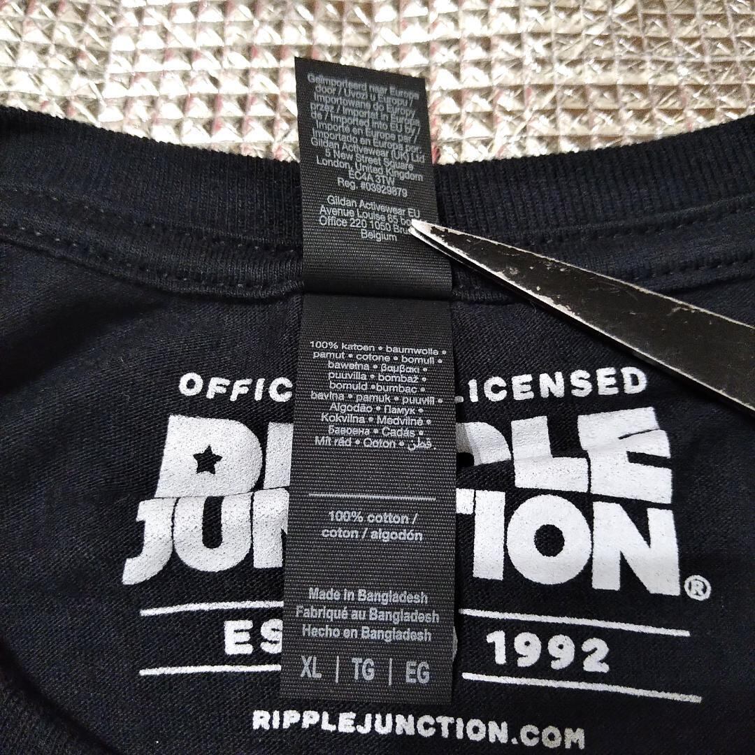 遊戯王デュエルモンスターズ Tシャツ　『ブラック・マジシャン vs 青眼の白龍』 DUEL CLASH Tシャツ ブラック・マジシャンVS青眼の白龍 | KAIBA