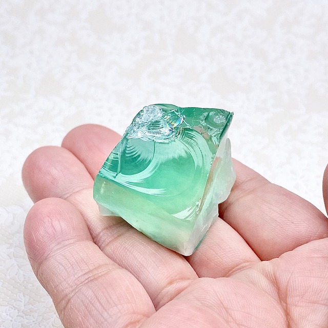 インドネシア産アンダラクリスタル原石 和菓子風アンダラ No.4