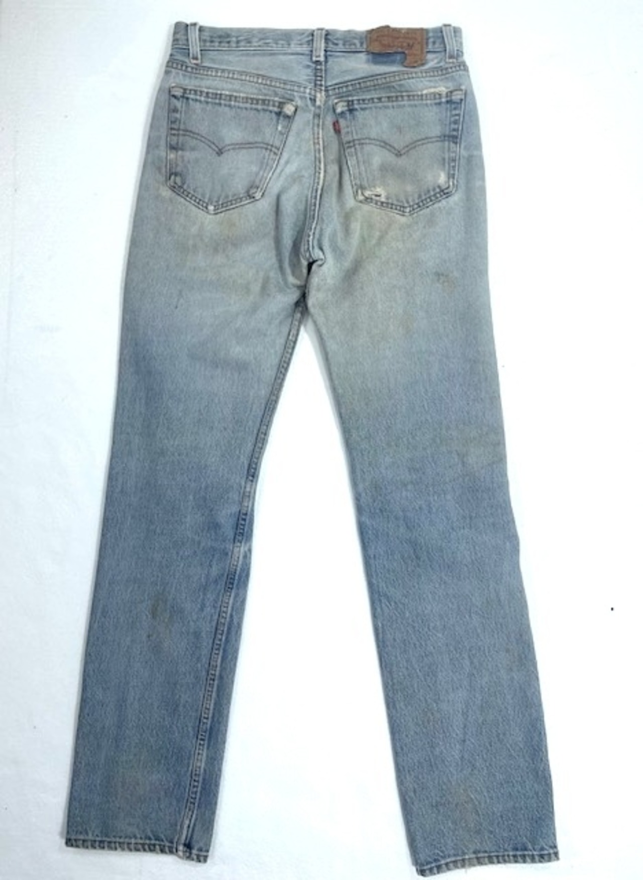 M-297  リーバイス 501レギュラー古着 1990年代米国製刻印552  W78cm(ぐるり） 股下 84cm