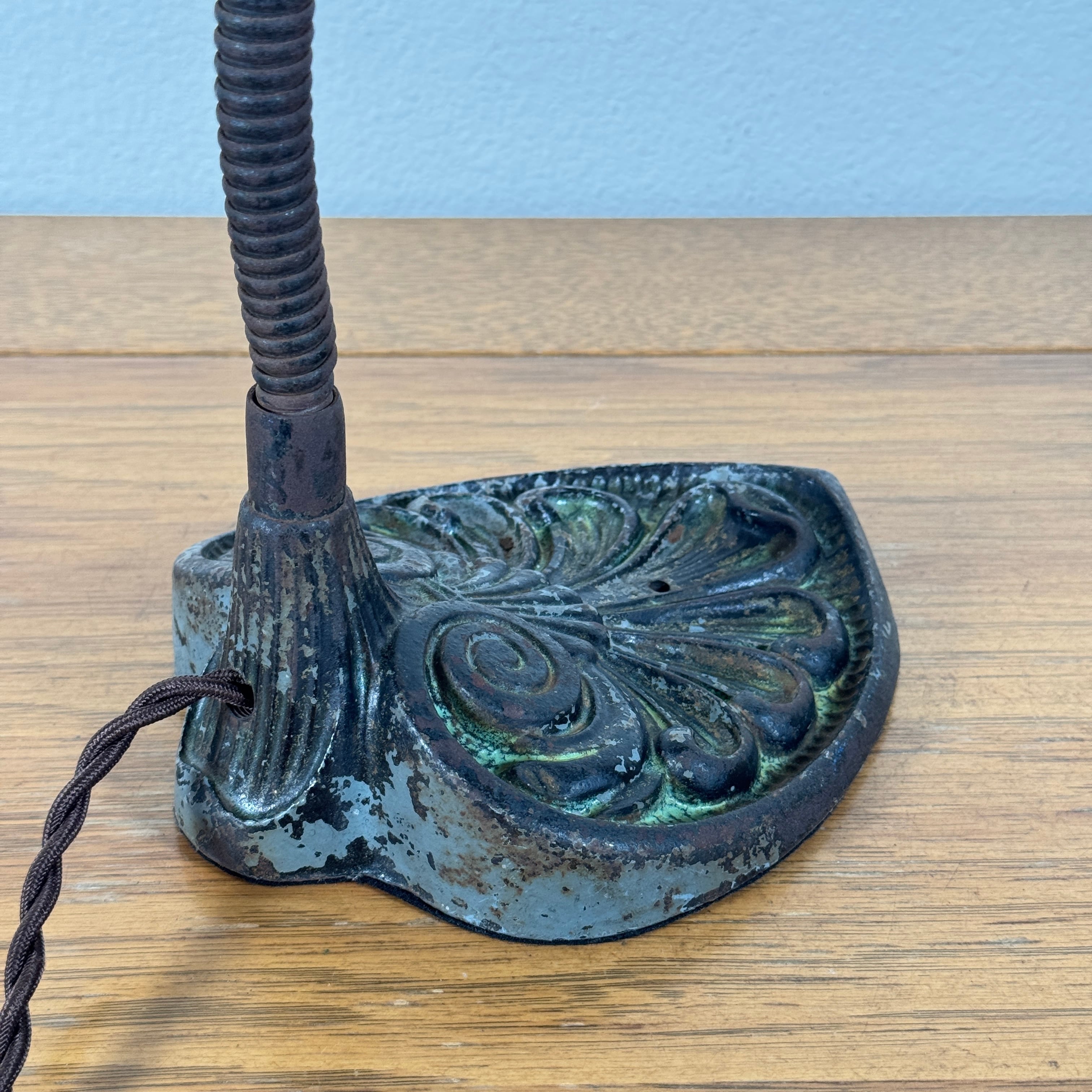 2099【1930-40年代】ビンテージ インダストリアル デスクランプ / 照明