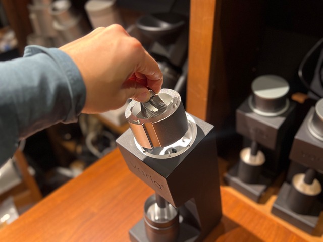 Varia VS4 グラインダー Rose