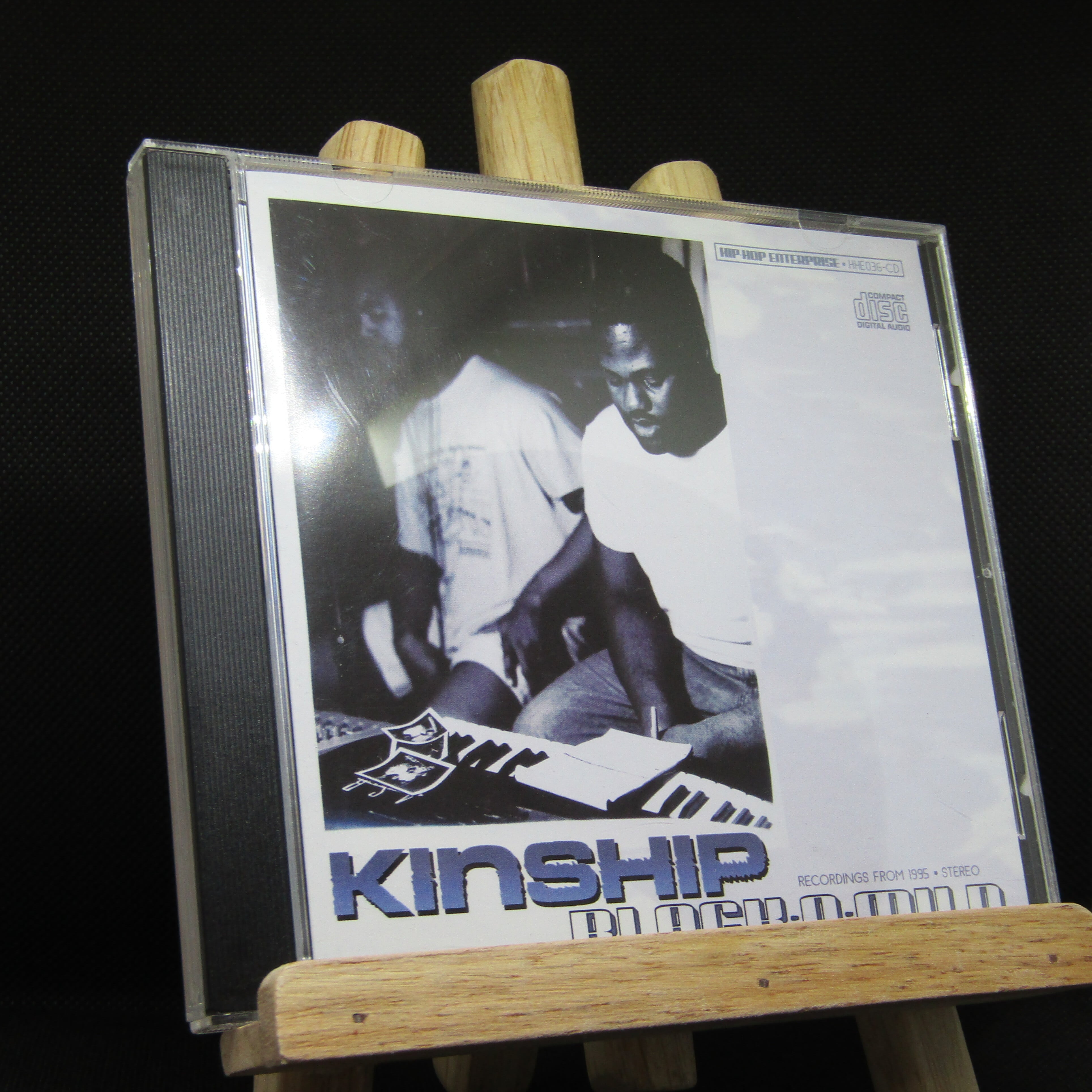 J Dilla / The Shining | THE RADIO SHOPPING