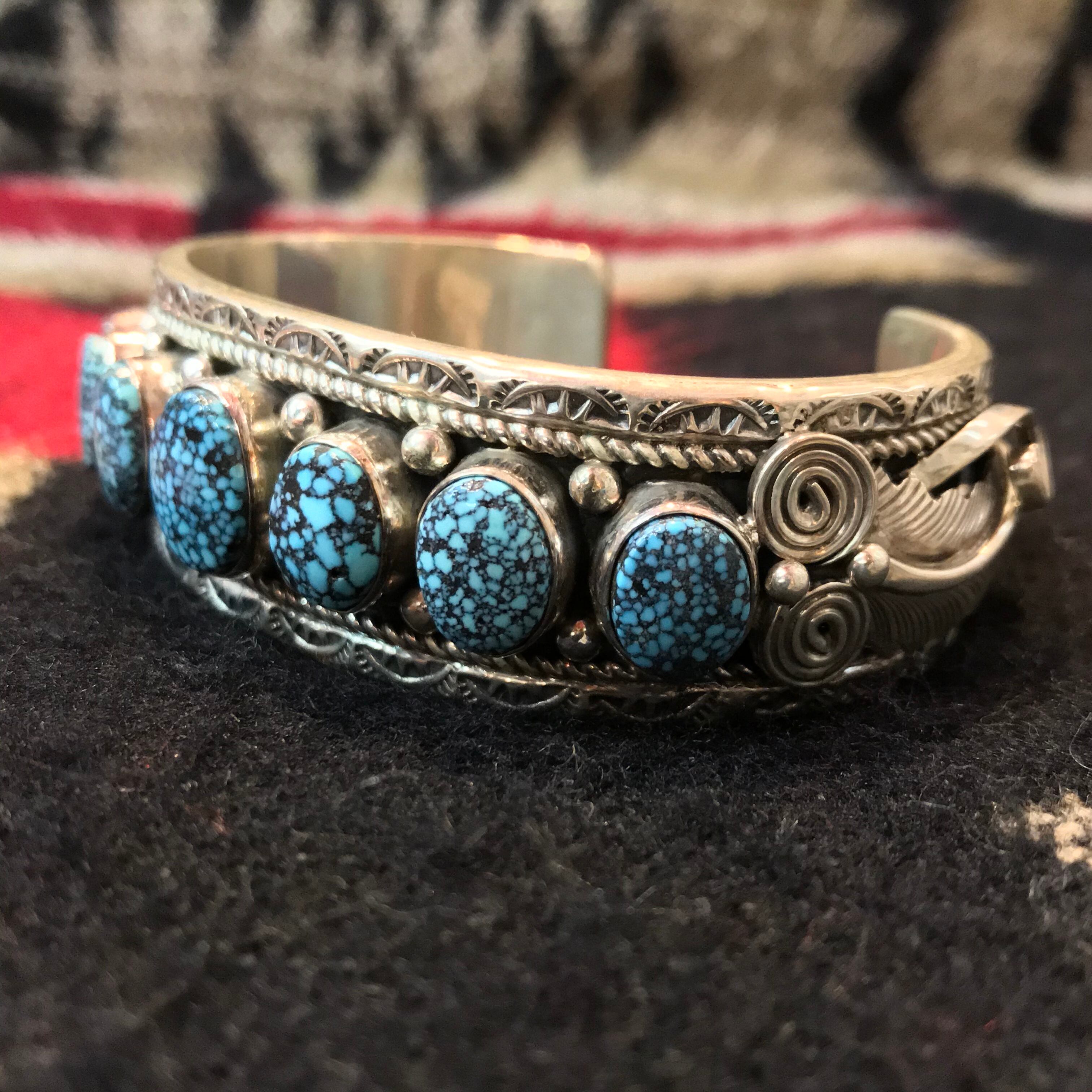Navajo James Shay ターコイズ スタンプワーク 見いだせ バングル 