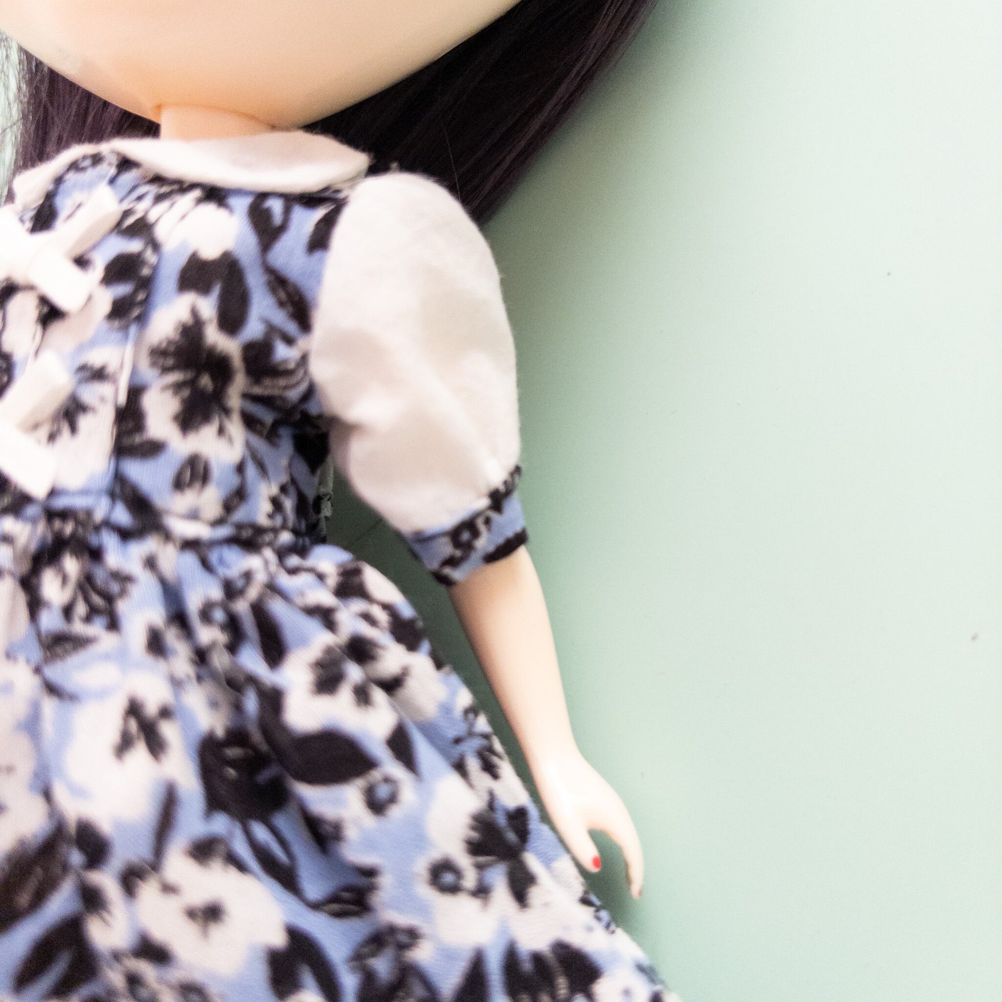 2段フリルワンピース（水色黒袖白）リカちゃんネオブライス | dollkamiyu
