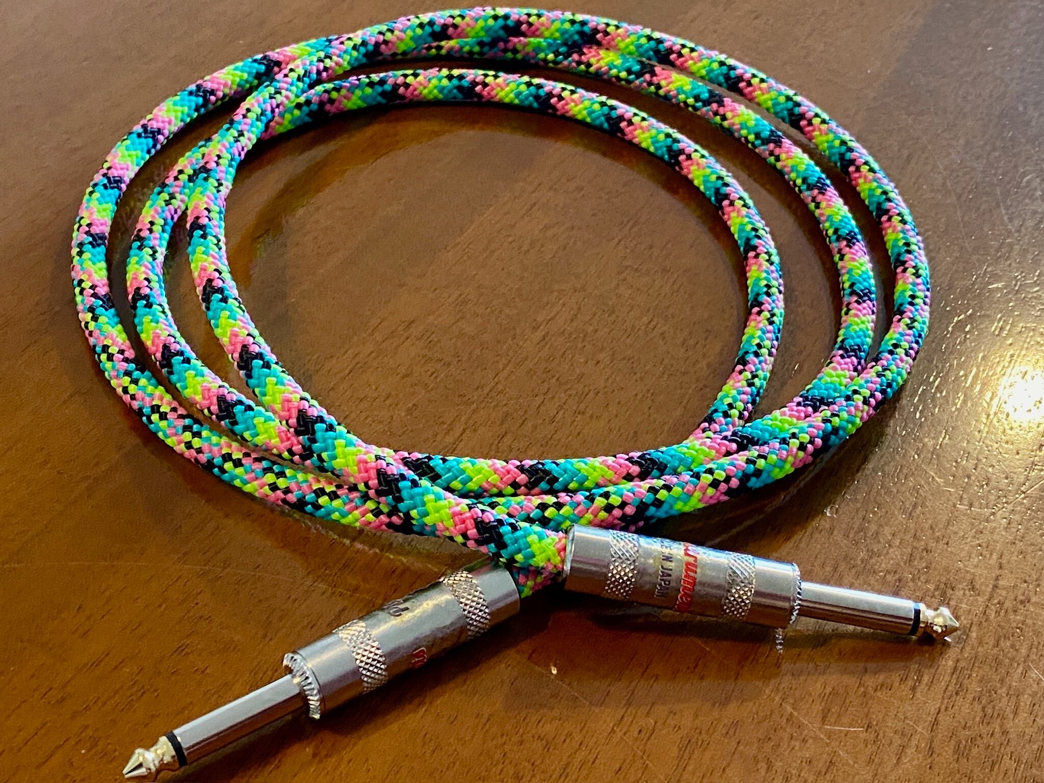 Original Artisan Cable [WARP / 1.5m / S-S] | Plug-instruments Store