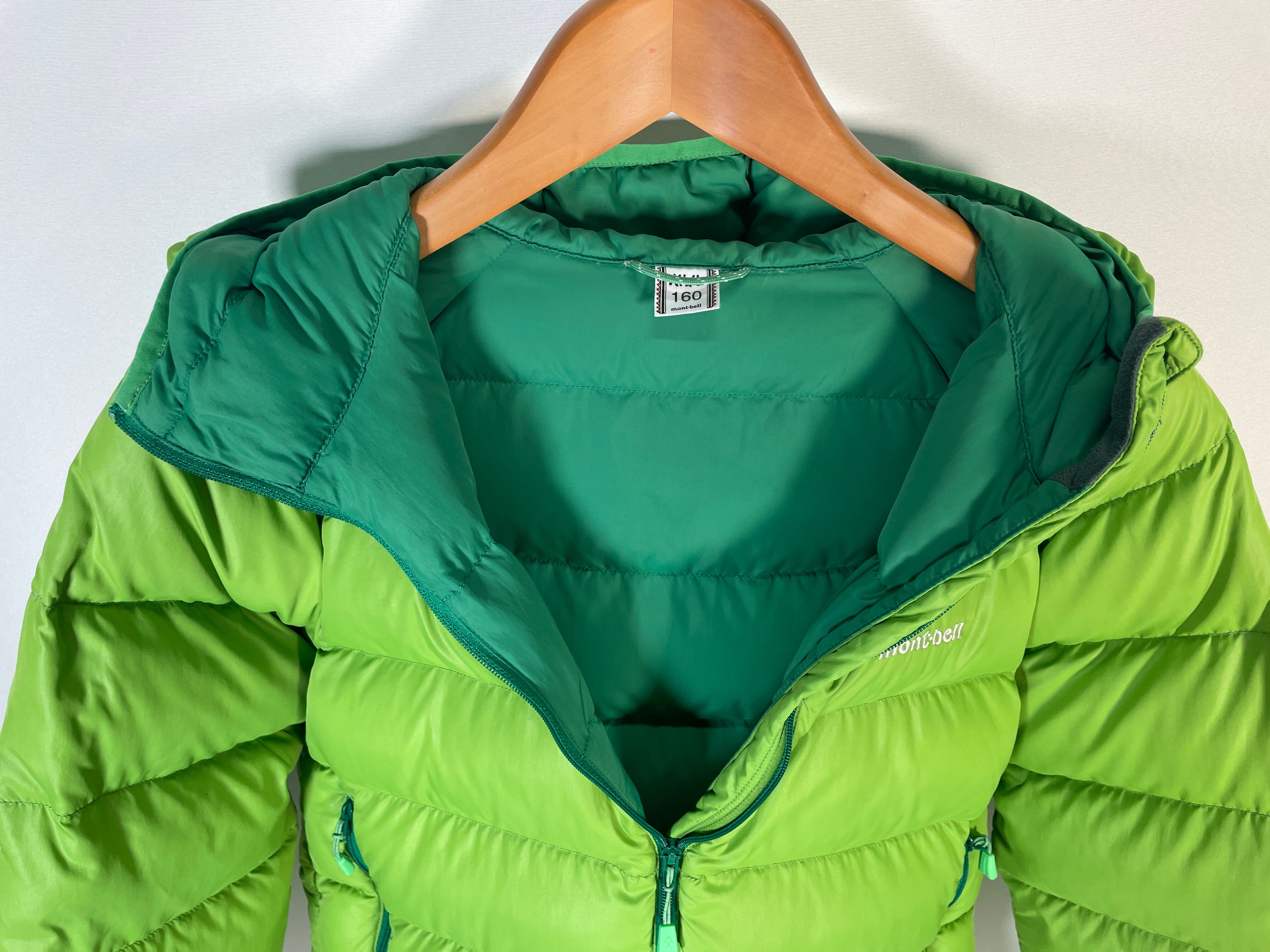 美品✨モンベル mont-bell ダウンパーカー　キッズ 160cm 緑 B-0478 160サイズ 【mont bell / モンベル】 ネージュダウンパーカ