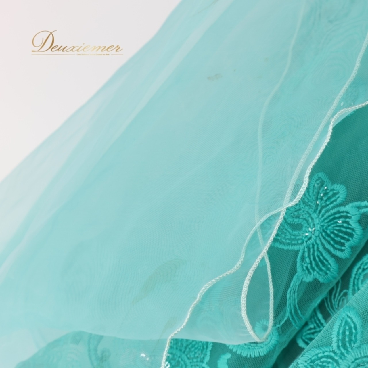 社交ダンス 衣装 スタンダードドレス ワンピース ドレス グリーン系 ブルー系 VeRTigo フリル レース フロート 青緑 デモ 競技 ダンス パーティ 発表会 豪華 華やか エレガント 上品 パフォーマンス用