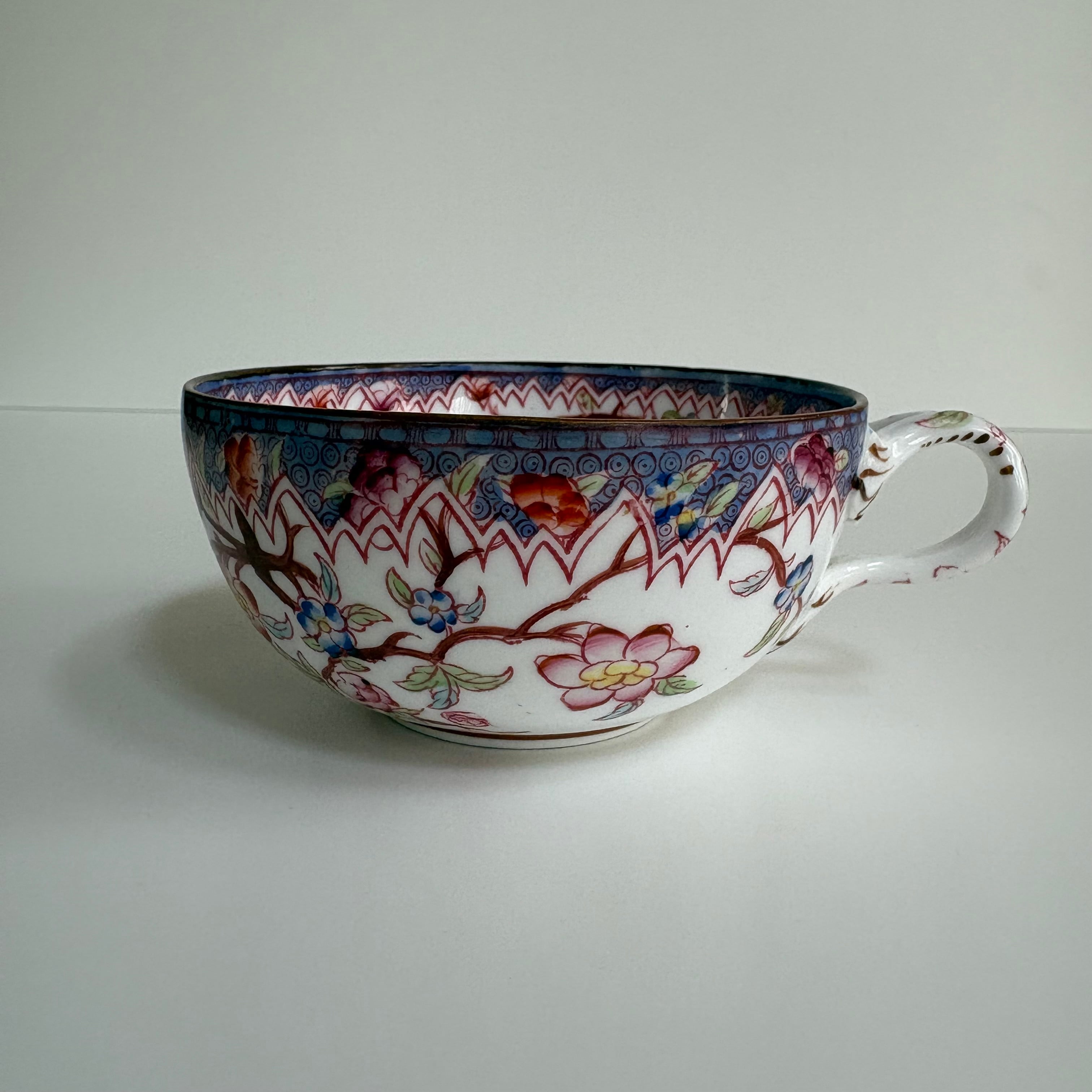 サルグミンヌ MINTON No.220 ティーカップ（深い藍色の花模様