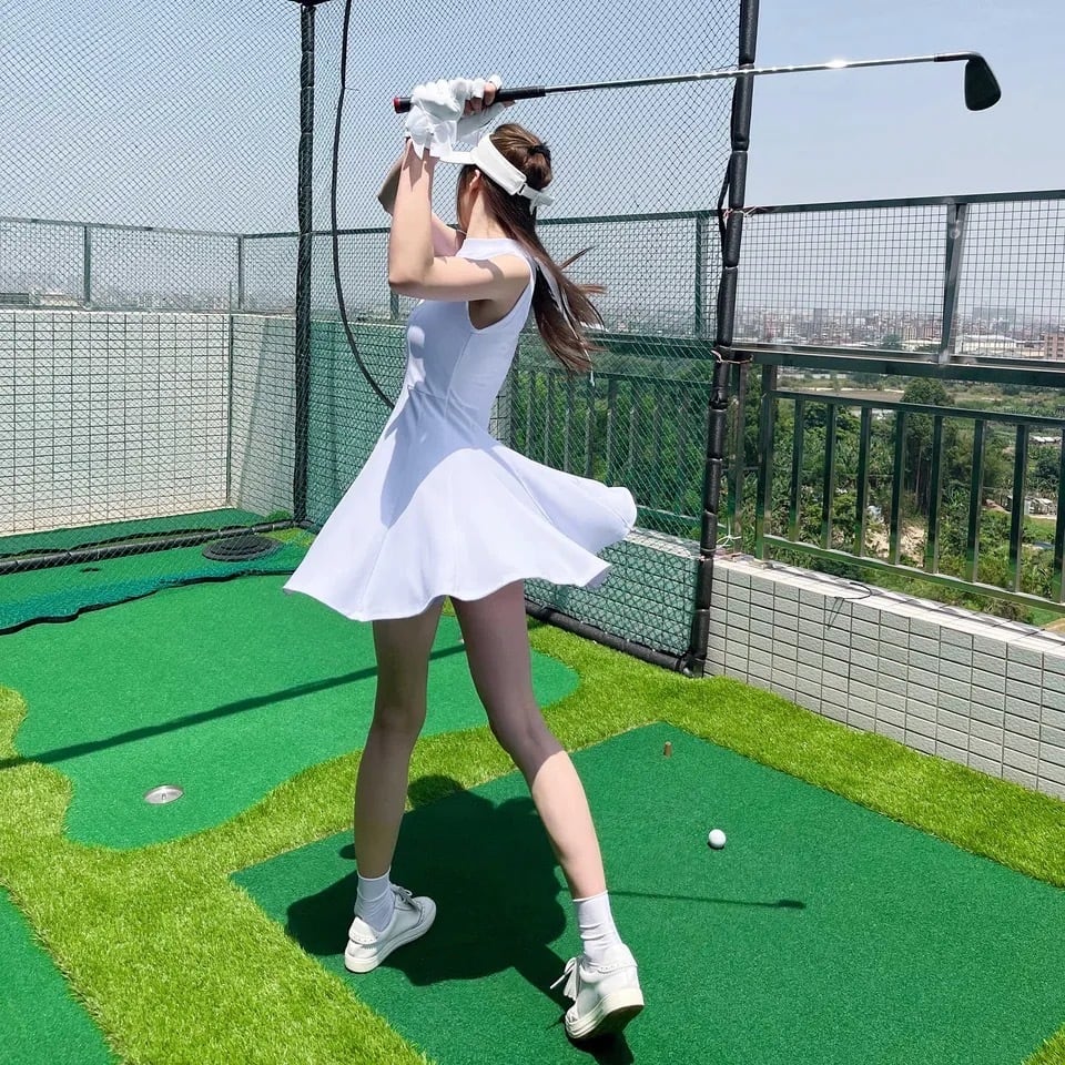 フレアーミニワンピース | AMIS GOLF 【韓国ゴルフウェア】