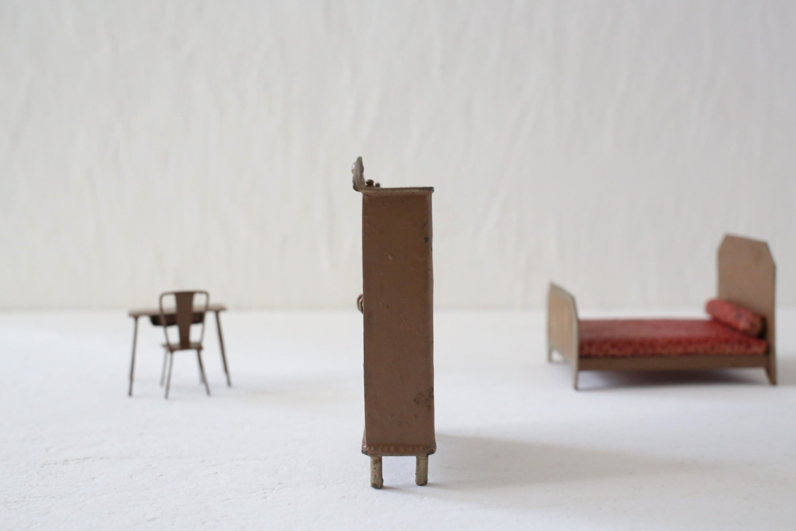 フランス アンティーク ヴィンテージ スチール製 ドールハウス