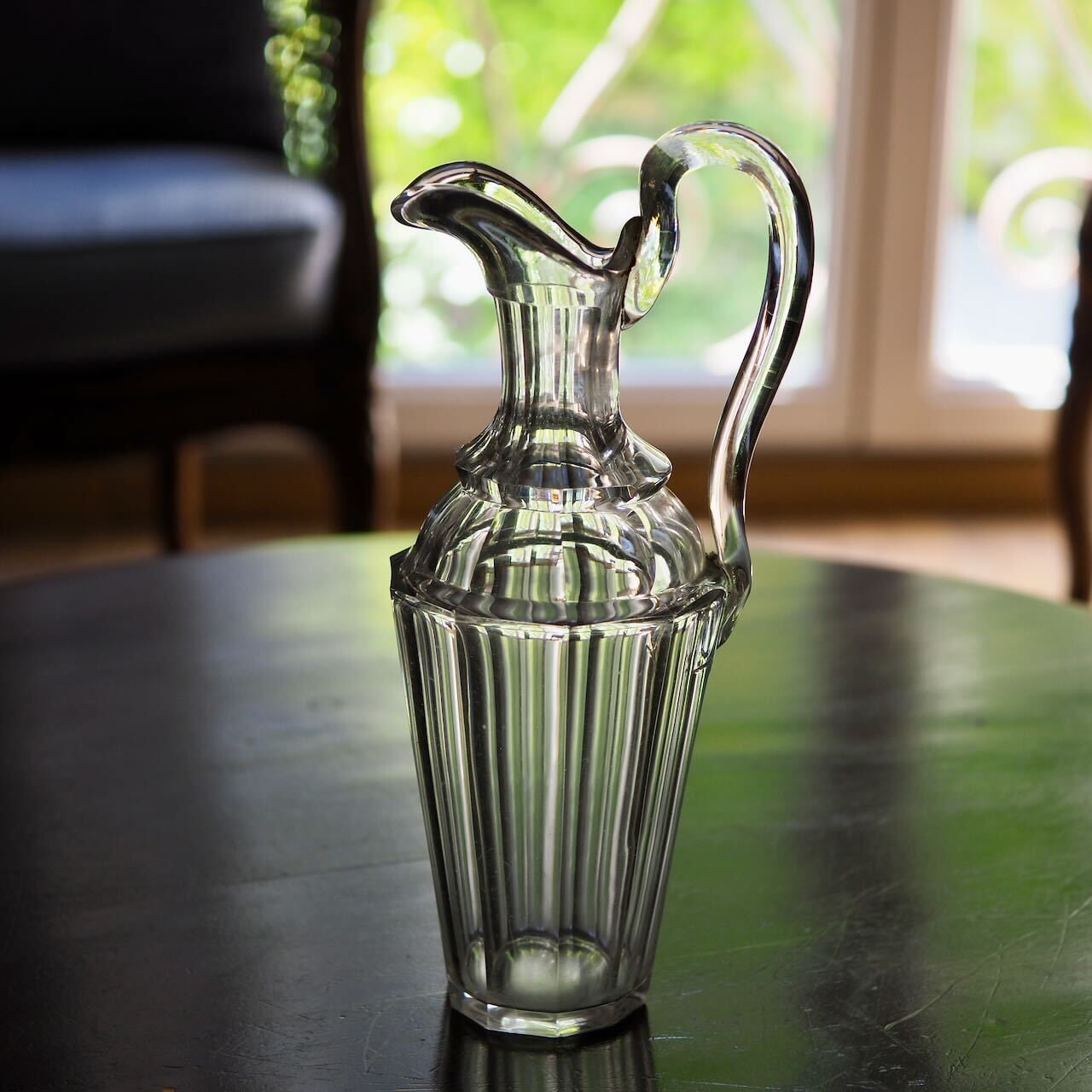 バカラのクリスタルデキャンタ 一輪挿しに