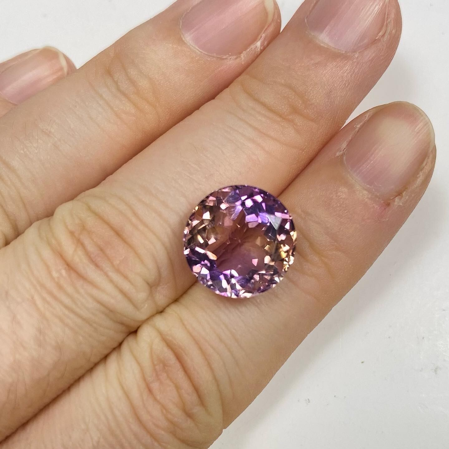 華やぎ アメトリン