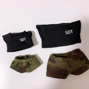 『単品軍服Tアーミー』テヒョン　FRIENDS　フレンズ　テテ　V　BTS　ぬい服　ちびぬい　洋服　着せ替え　