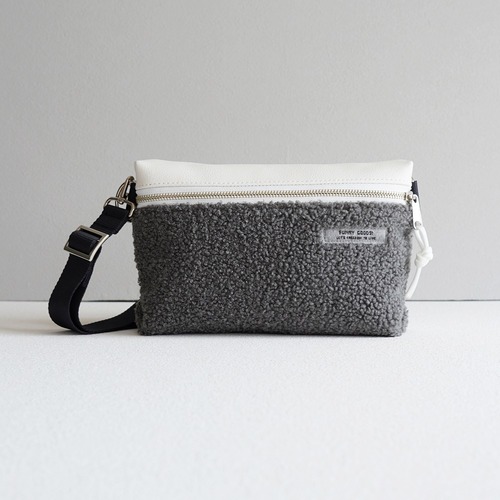 秋冬限定 ボアショルダーバッグ（グレー×ホワイト）軽量ミニショルダー/エコレザーとエコボア使用 斜め掛けポシェット レディース メンズバッグ おしゃれ 人気 クロスボディバッグ