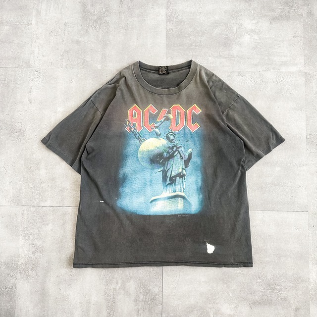 1990